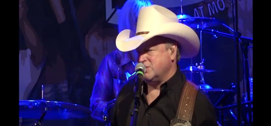 Mark Chesnutt Cancels Concerts for Emergency Back Surgery