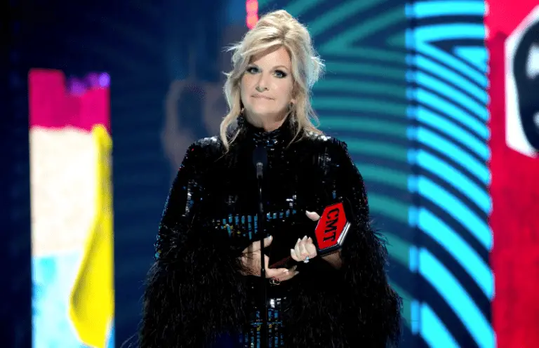 2024 CMT Music Awards: Trisha Yearwood Honored With Humanitarian Award ...