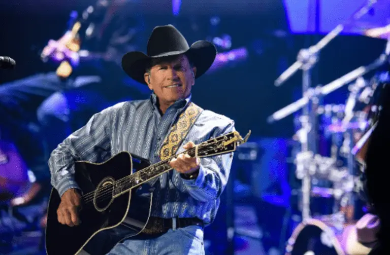 Strait Announces New 'Cowboys and Dreamers' Album